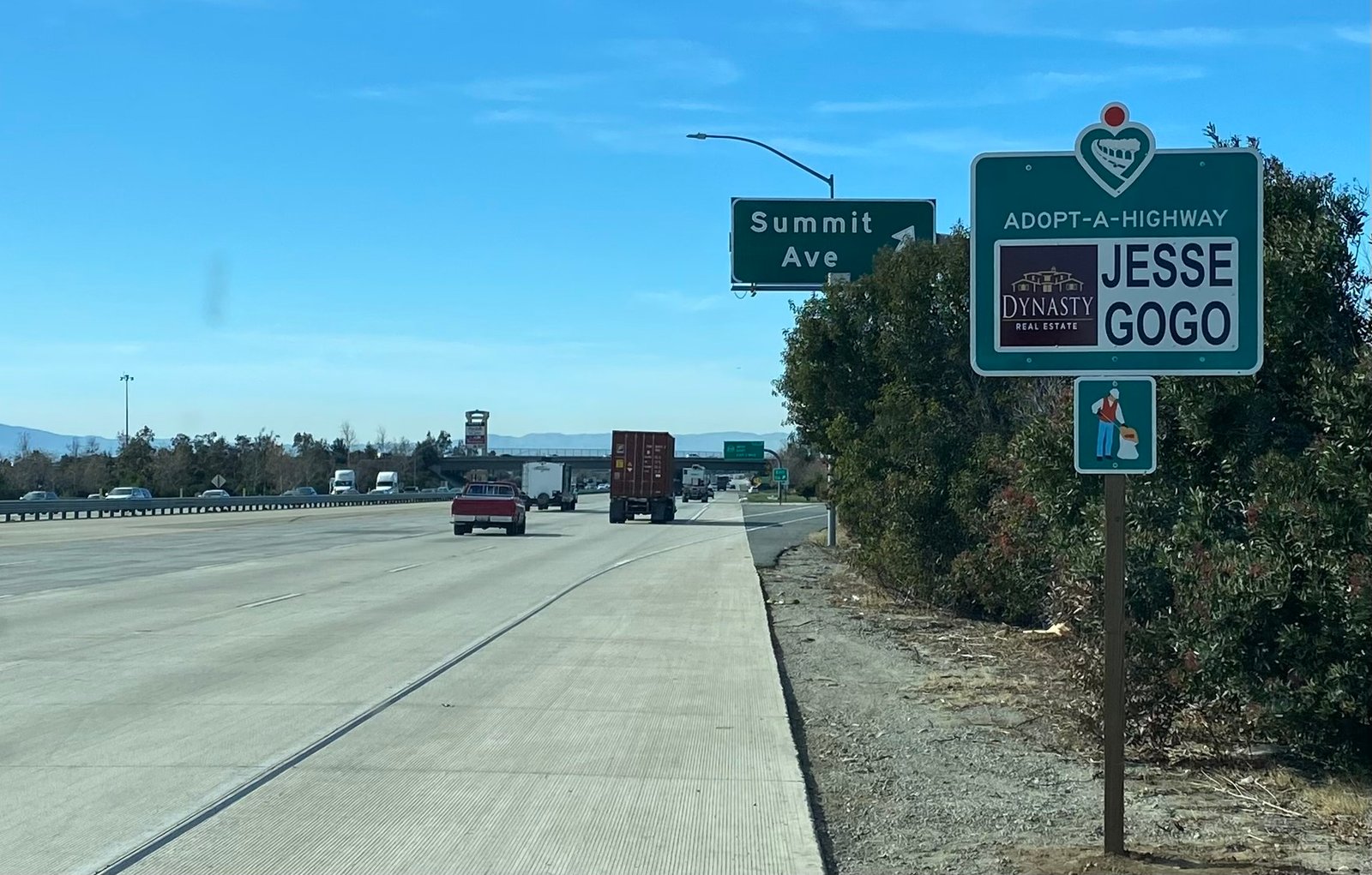 Jesse Gogo Adopt-A-Highway sign at Summit Ave (Fontana)