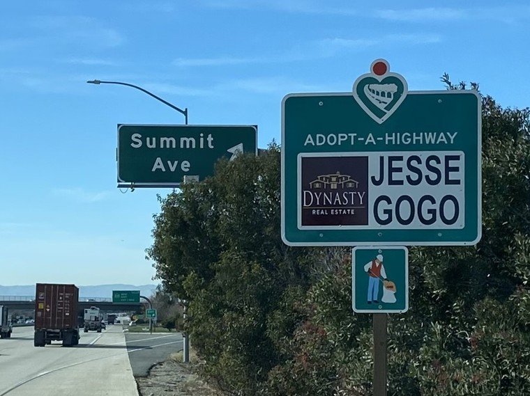 Jesse Gogo Adopt-A-Highway sign at Summit Ave (Fontana)
